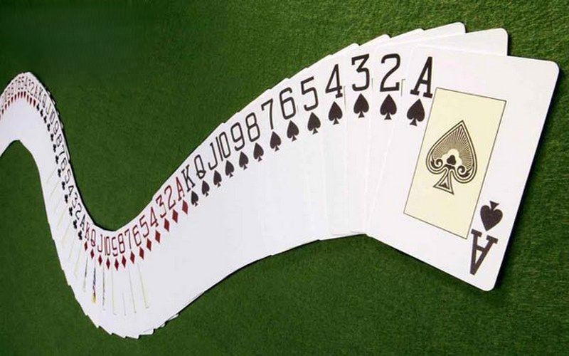 Tất cả trường hợp tới trắng trong đánh bài tiến lên
